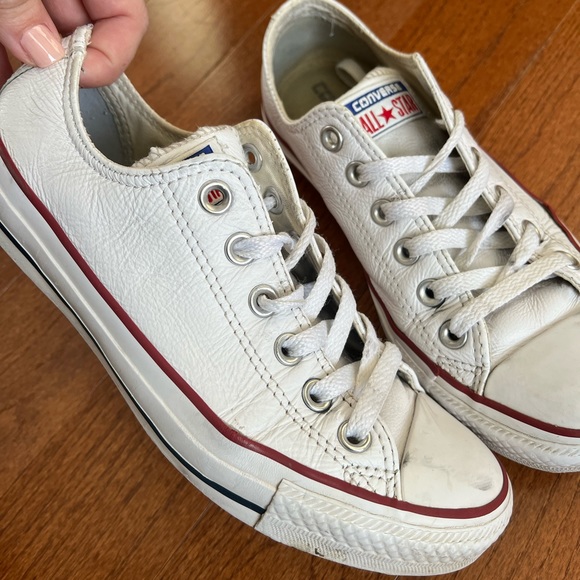 White Leather chuck Taylor Converse 7 - Picture 9 of 11